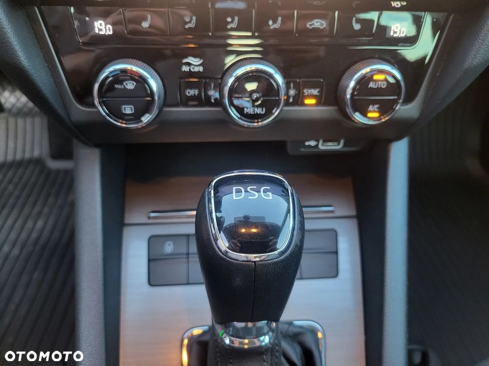 Skoda Octavia 2.0 TDI DSG Soleil - 13