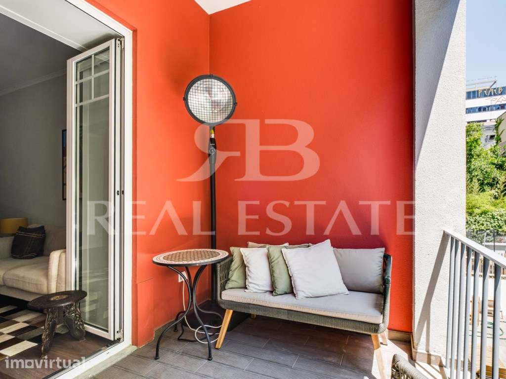 T2 com JARDIM privado e TERRAÇO - entre a Estefânia e Arroios, pert... - Grande imagem: 2/37