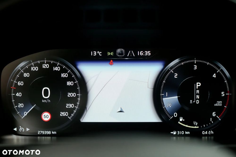 Volvo XC 90 D5 AWD Geartronic Momentum - 31