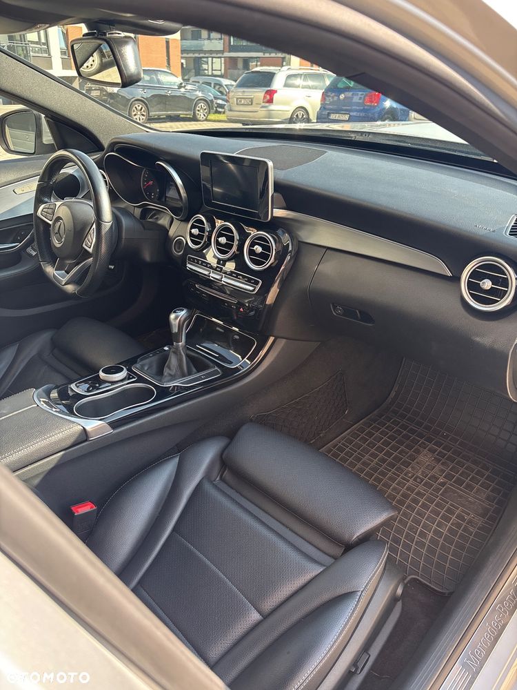 Mercedes-Benz Klasa C - 12