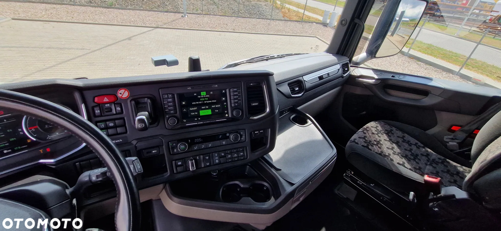 Scania S450 / 2020r/ FULL LEDY/ KLIMA STACJONARNA/ NAVI/ BAKI 1250L - 22