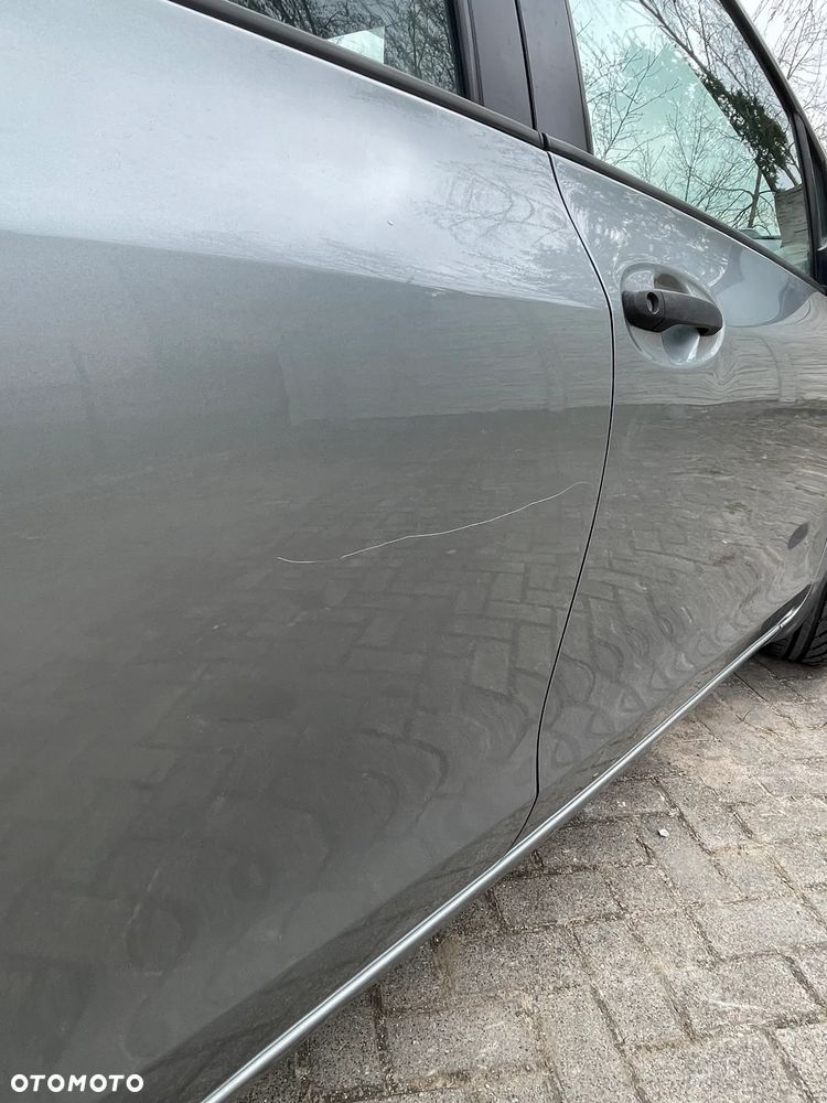 Toyota Yaris 1.3 Terra - 5