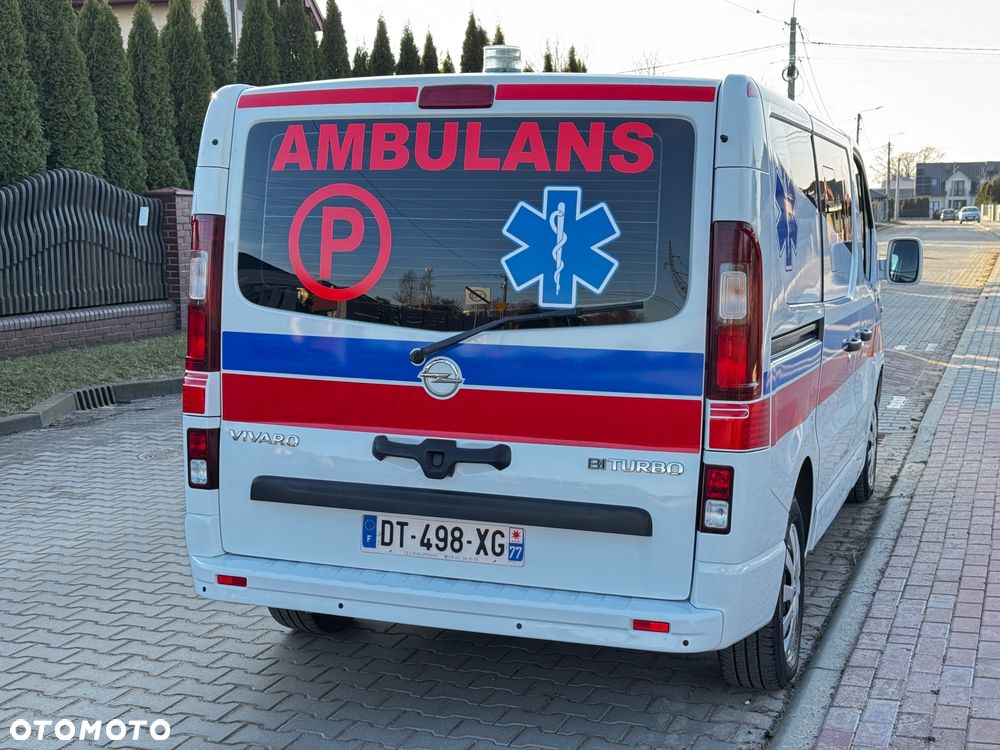 Opel Vivaro - 13