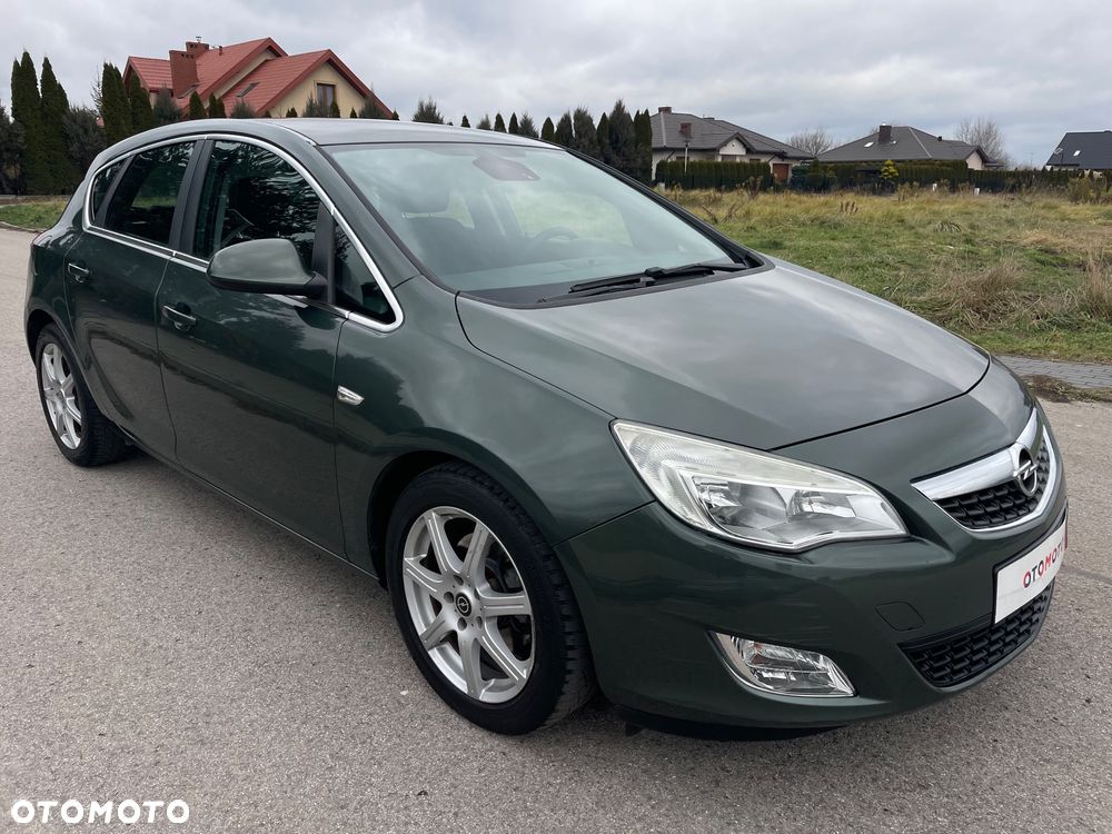 Opel Astra 1.7 CDTI Cosmo - 28