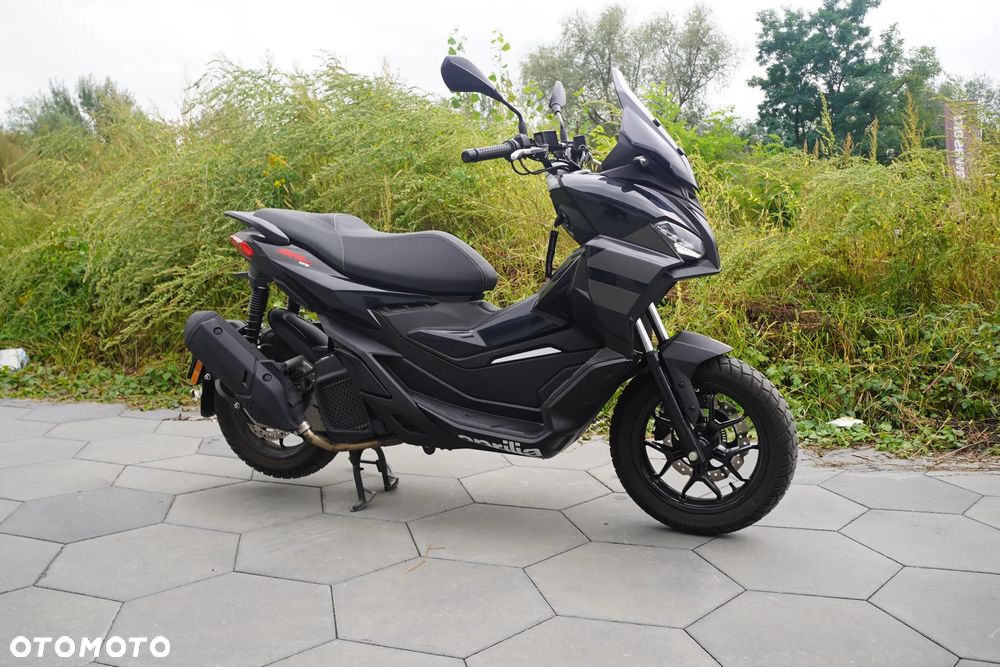 Aprilia SR - 8
