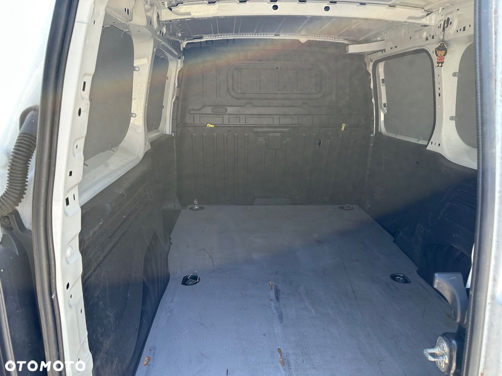 Toyota ProAce - 12