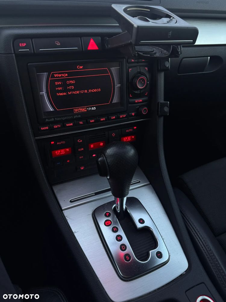 Audi A4 Avant 2.0 TDI Multitronic - 16