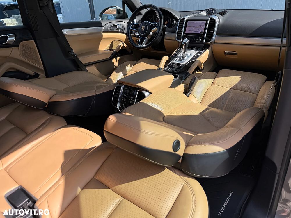Porsche Cayenne 3.6 L S - 20