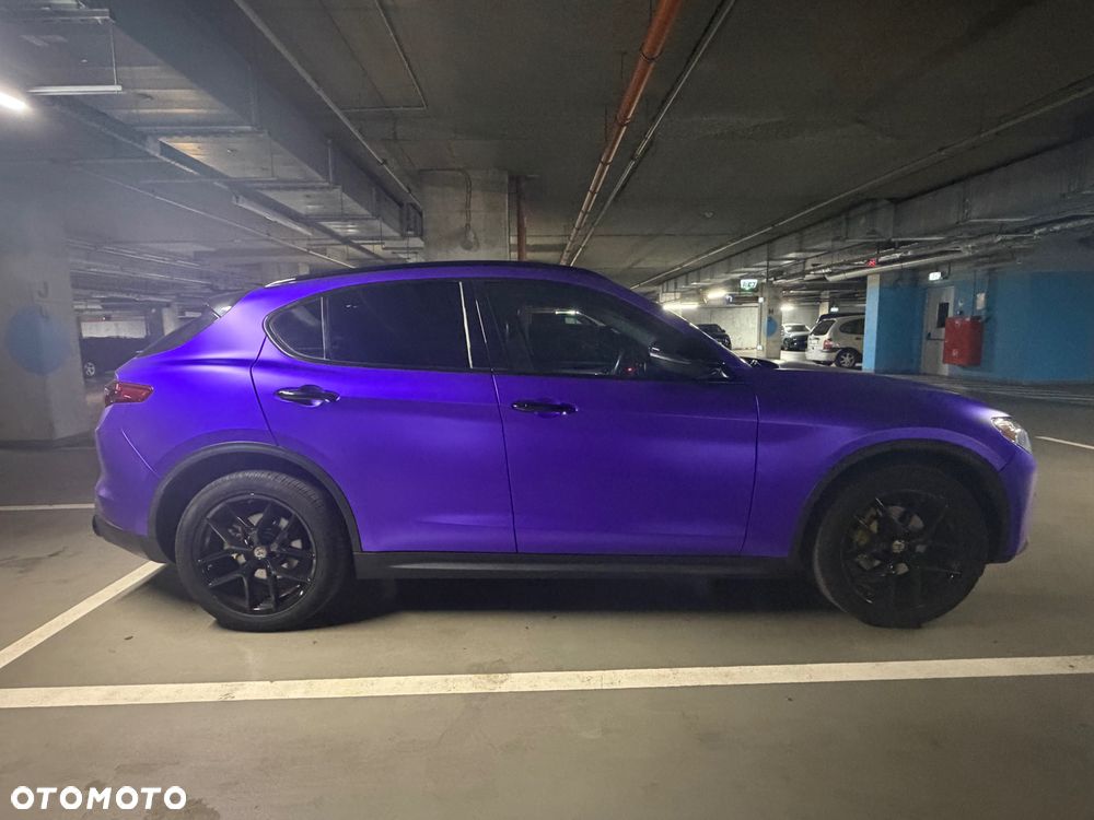 Alfa Romeo Stelvio - 6