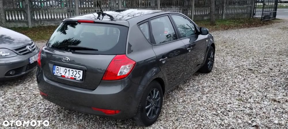 Kia Ceed 1.4 CVVT Vision - 8