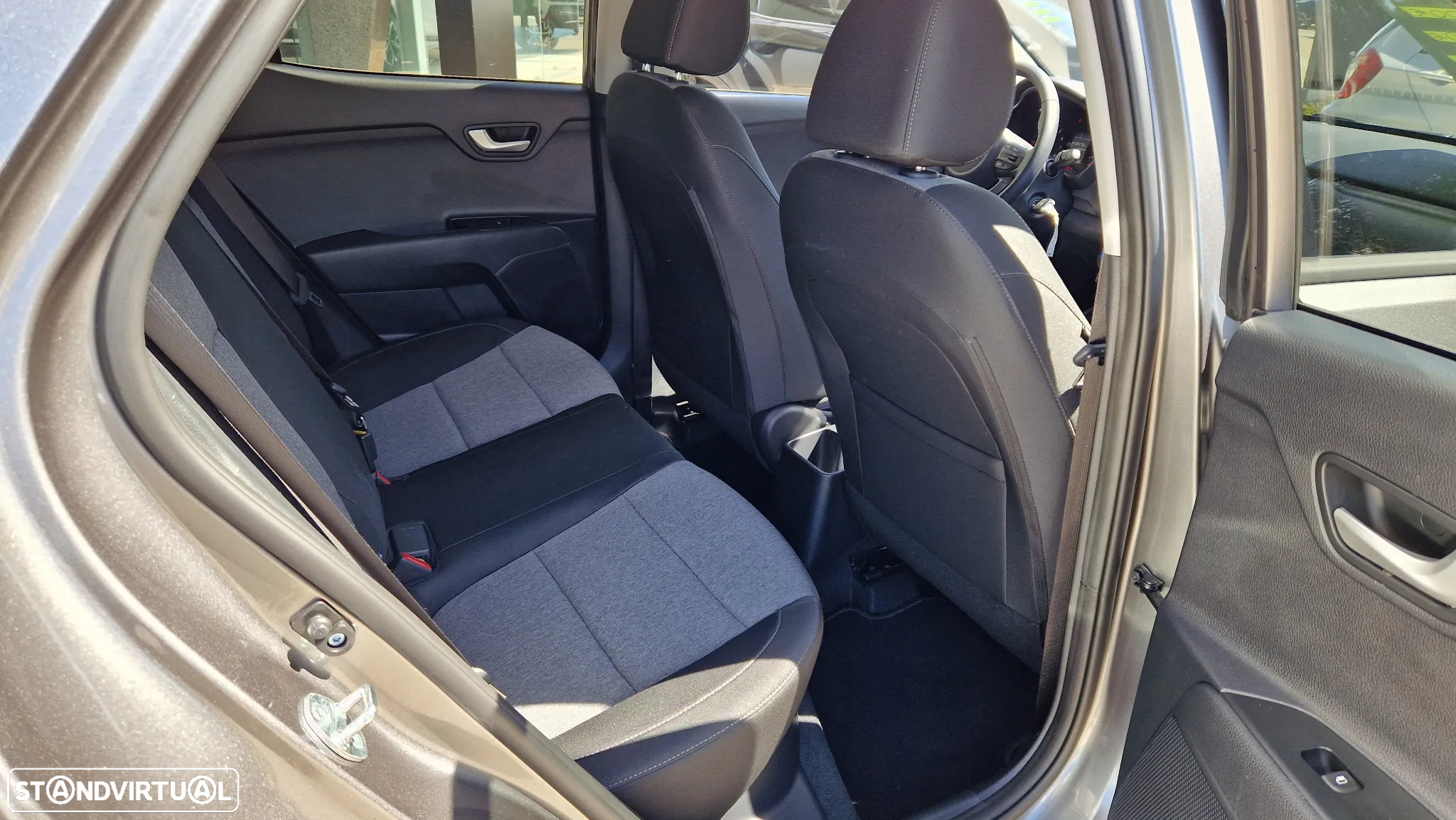 Kia Stonic 1.2 Dynamic - 22