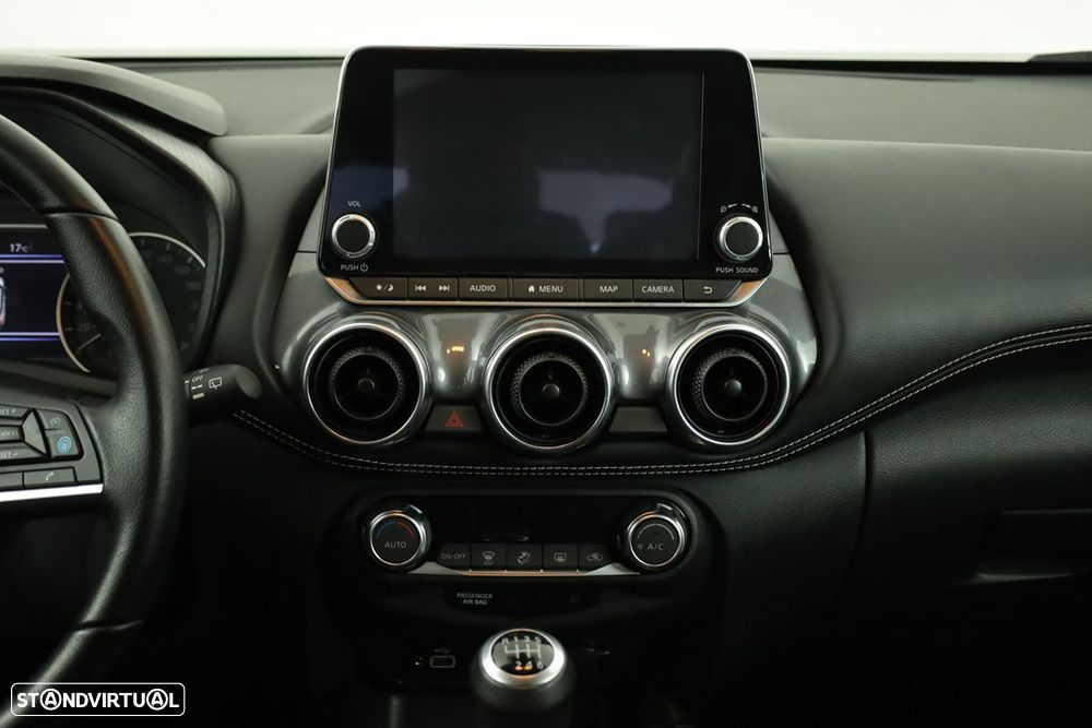 Nissan Juke 1.0 DIG-T Tekna — fotografia 9