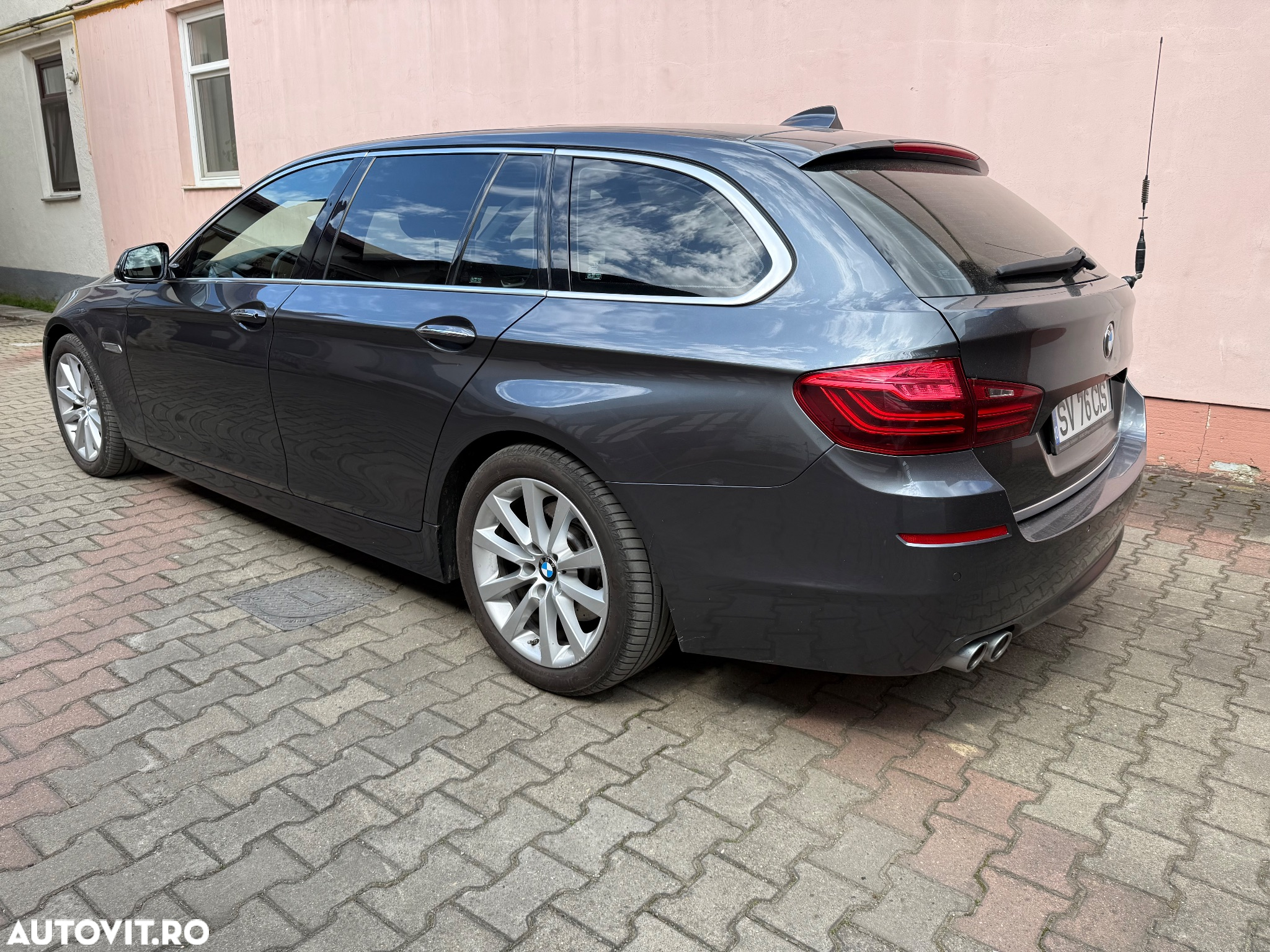 BMW Seria 5 520d xDrive AT - 7