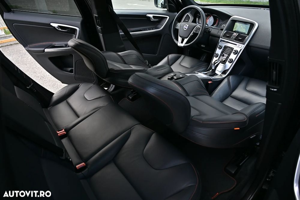 Volvo XC 60 D4 Geartronic Ocean Race - 16