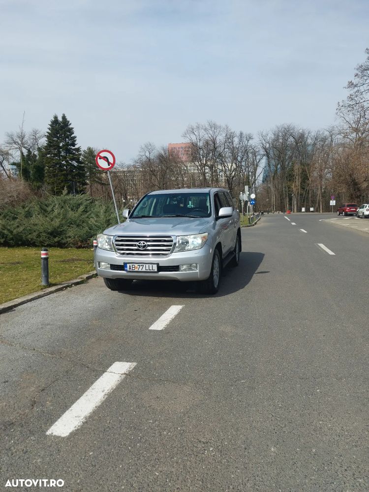 Toyota Land Cruiser V8 D-4D Automatik Executive - 32