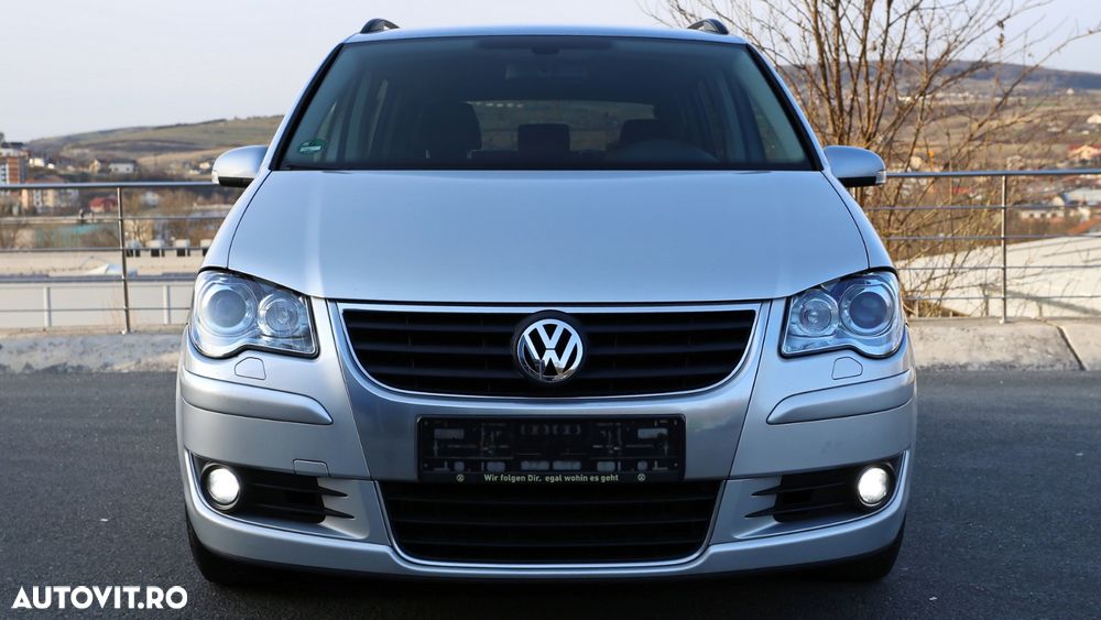Volkswagen Touran 1.9 TDI DPF Highline - 6