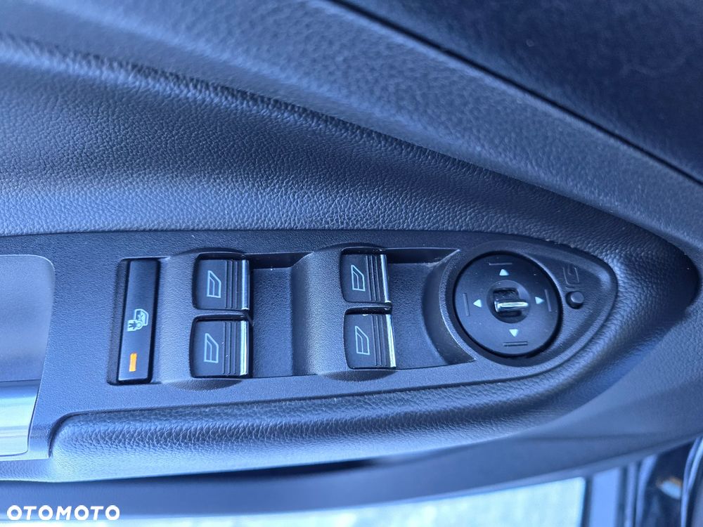 Ford Kuga 2.0 TDCi 4WD Titanium - 32