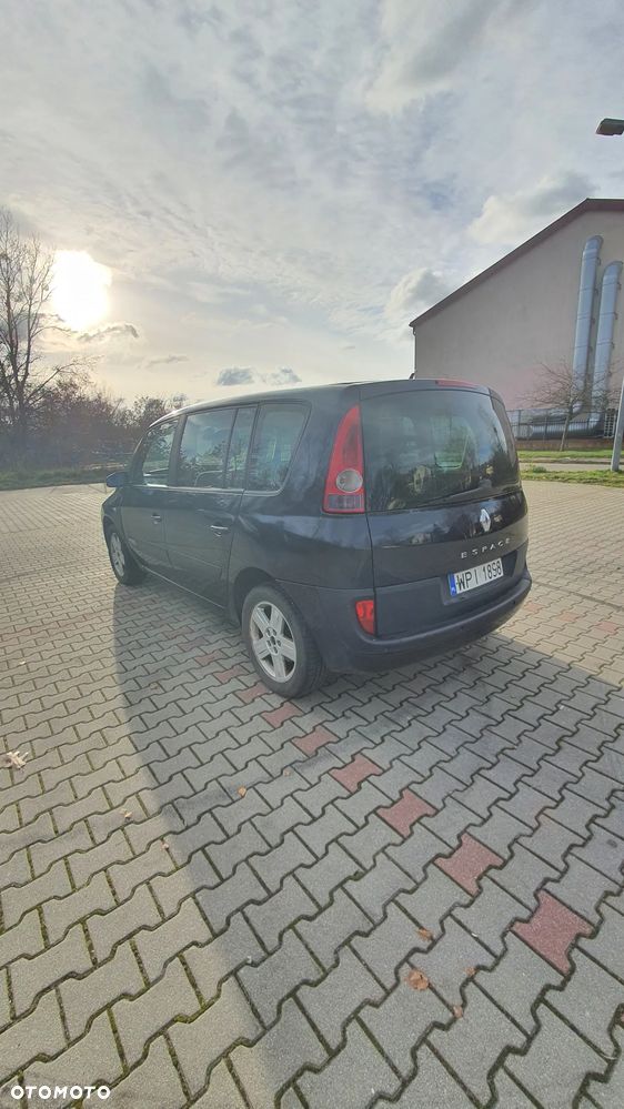 Renault Espace 2.2 dCi Authentique - 4