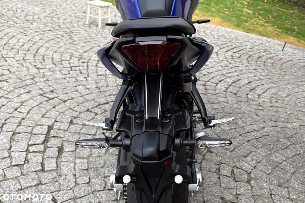 Yamaha MT - 32