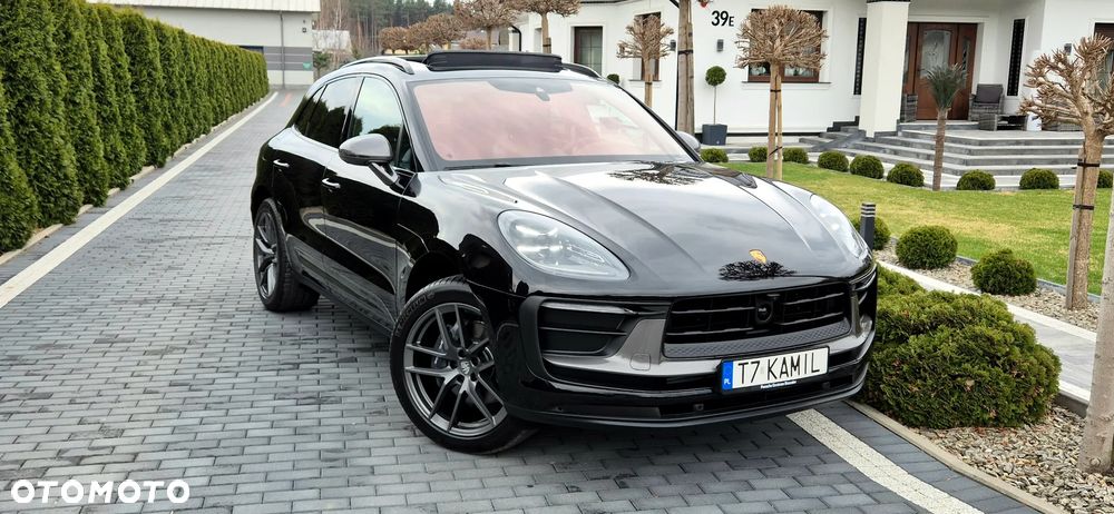 Porsche Macan T - 1