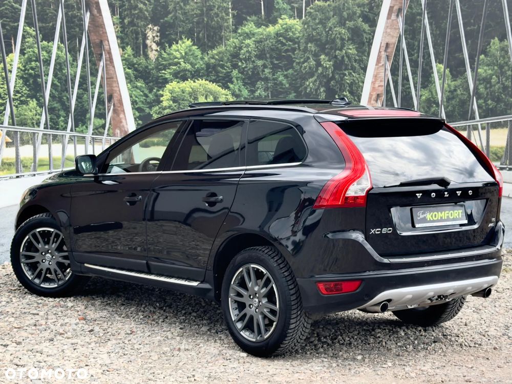 Volvo XC 60 T6 AWD RDesign - 9