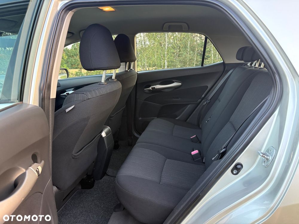 Toyota Auris 1.6 VVT-i Premium MM - 23
