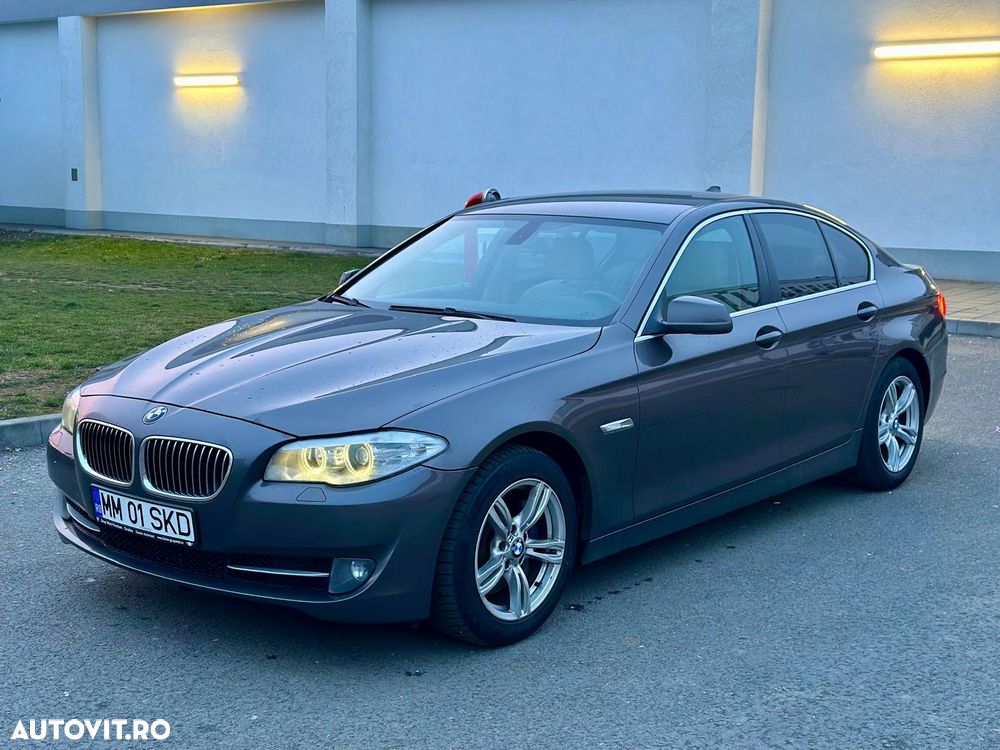 BMW Seria 5 525d xDrive - 3