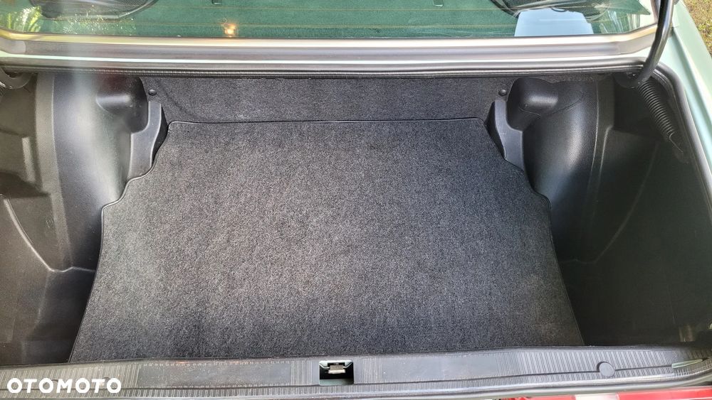 Mercedes-Benz W201 (190) - 9