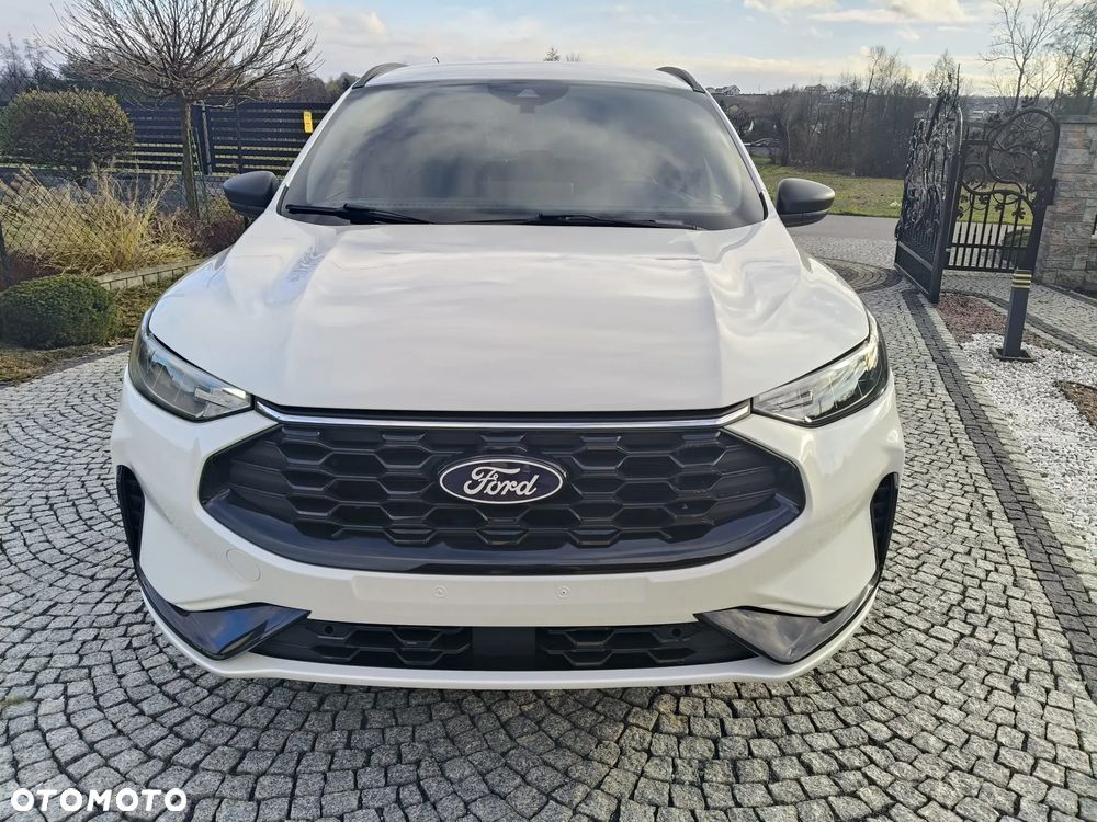 Ford Kuga - 23