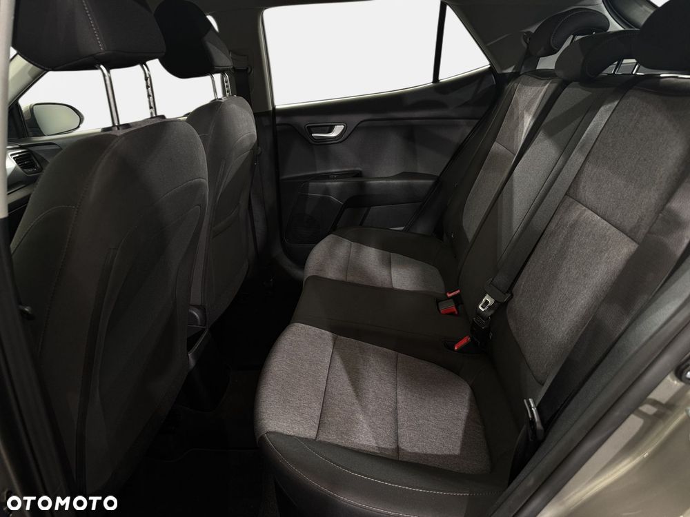 Kia Stonic - 25