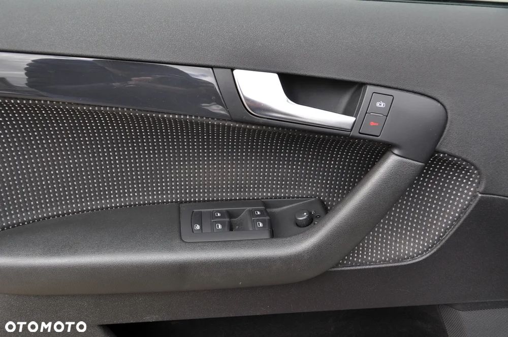 Audi A3 Sportback 2.0 TFSI (DSG) S tronic Ambition - 16