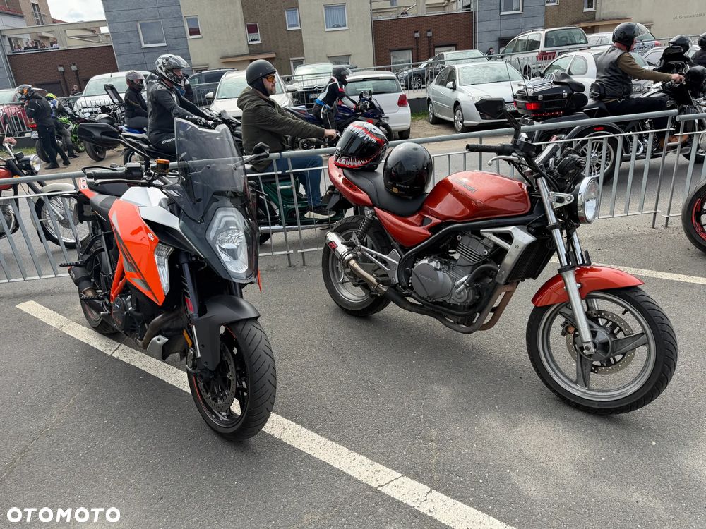 KTM Super Duke - 5