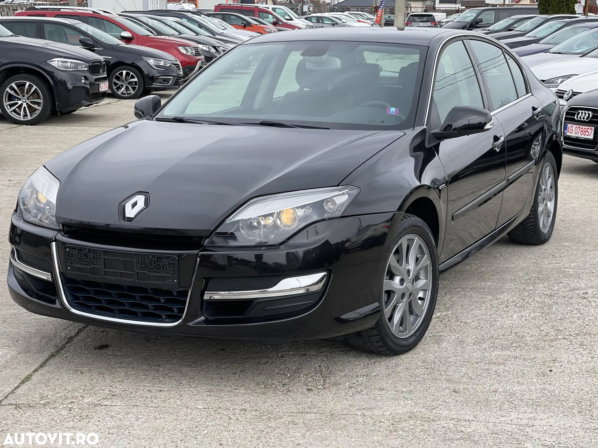 Renault Laguna dCi 110 FAP Limited - 26