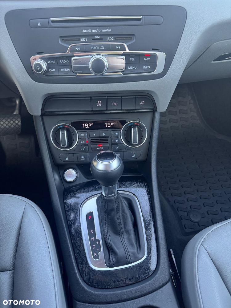 Audi Q3 2.0 TFSI quattro S tronic - 10