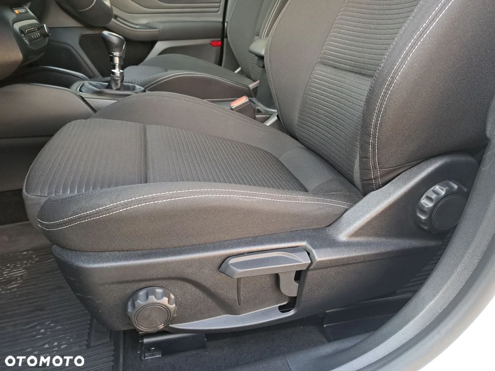 Ford Focus 1.0 EcoBoost Titanium - 17