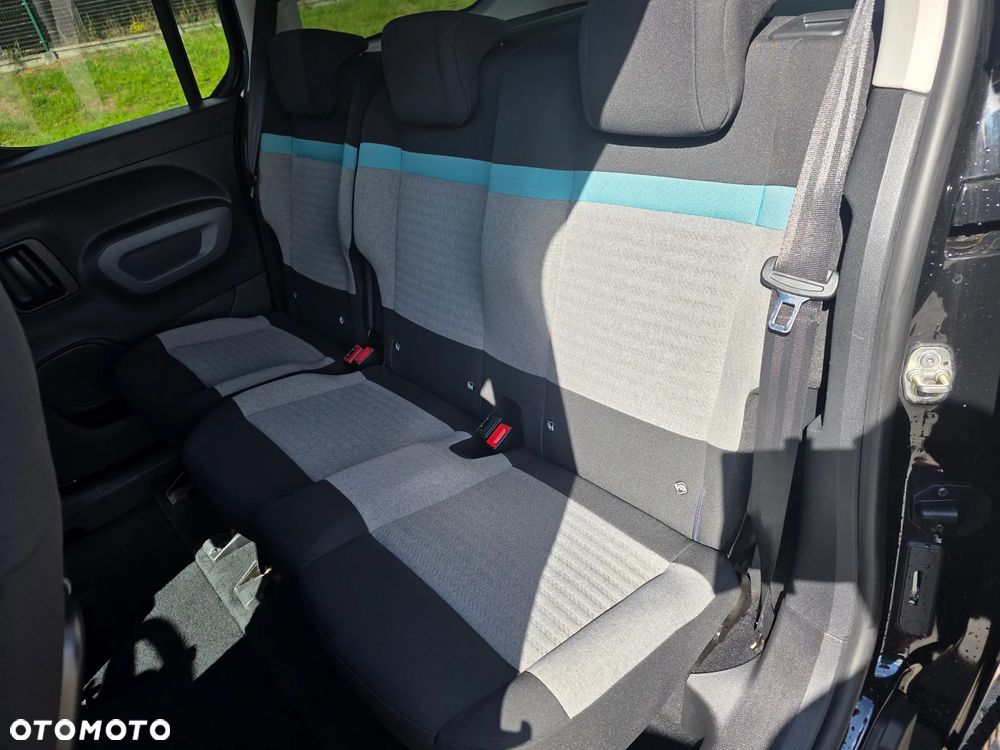 Citroën Berlingo XL PureTech 130 EAT8 FEEL - 13