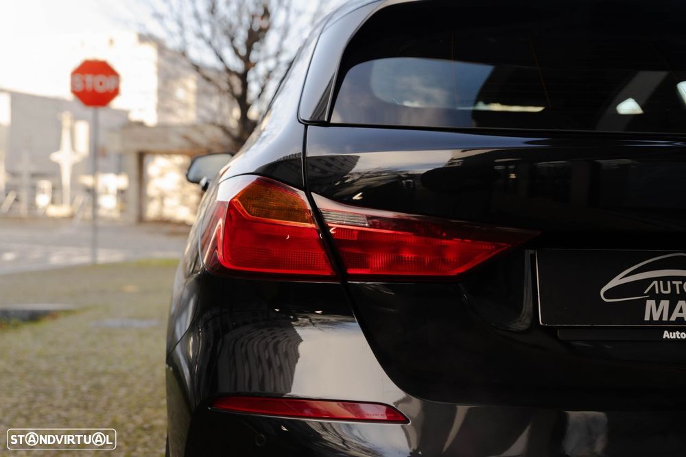 BMW 118 i Corporate Edition Auto - 16