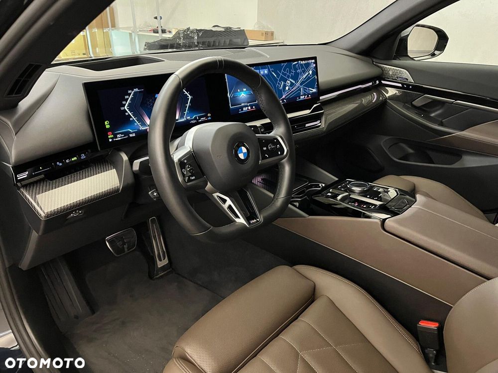 BMW Seria 5 - 21
