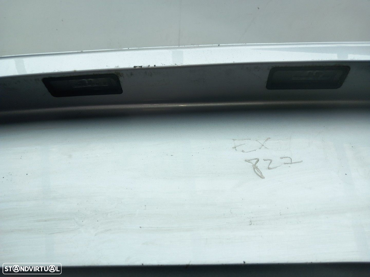 Pára-choques trás VOLKSWAGEN Polo (AW1) - 9
