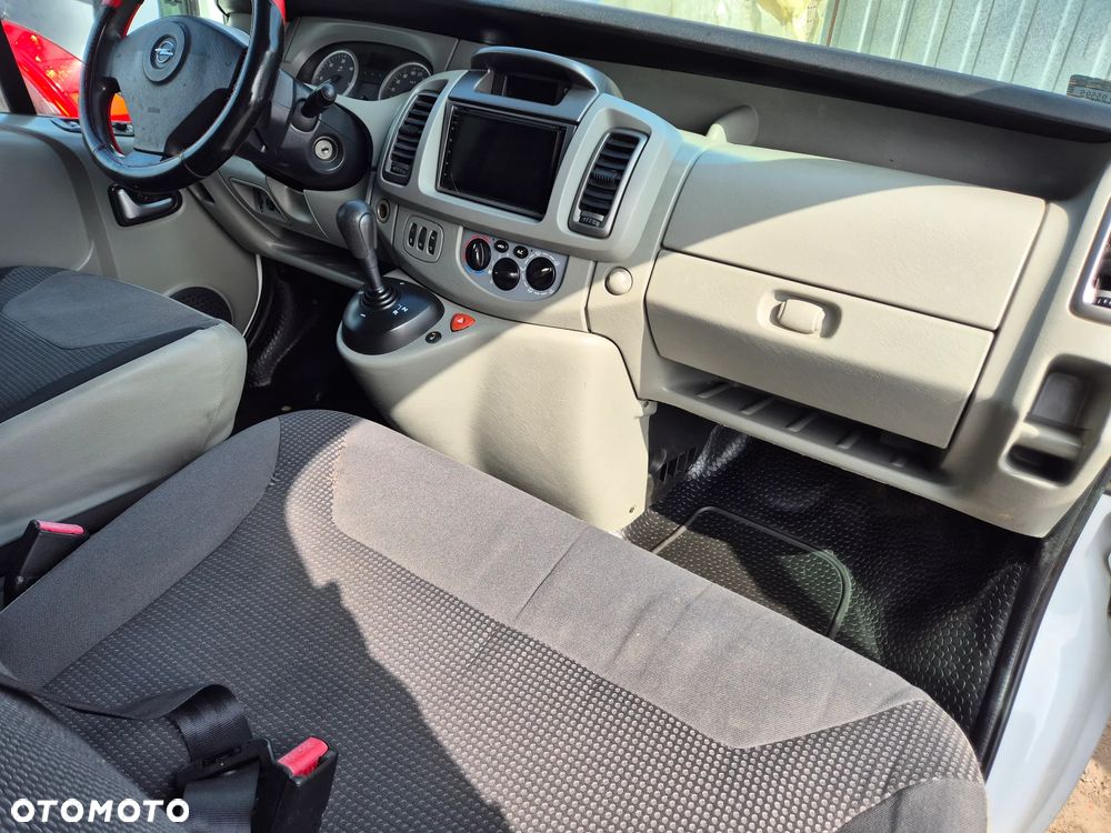 Opel VIVARO - 18