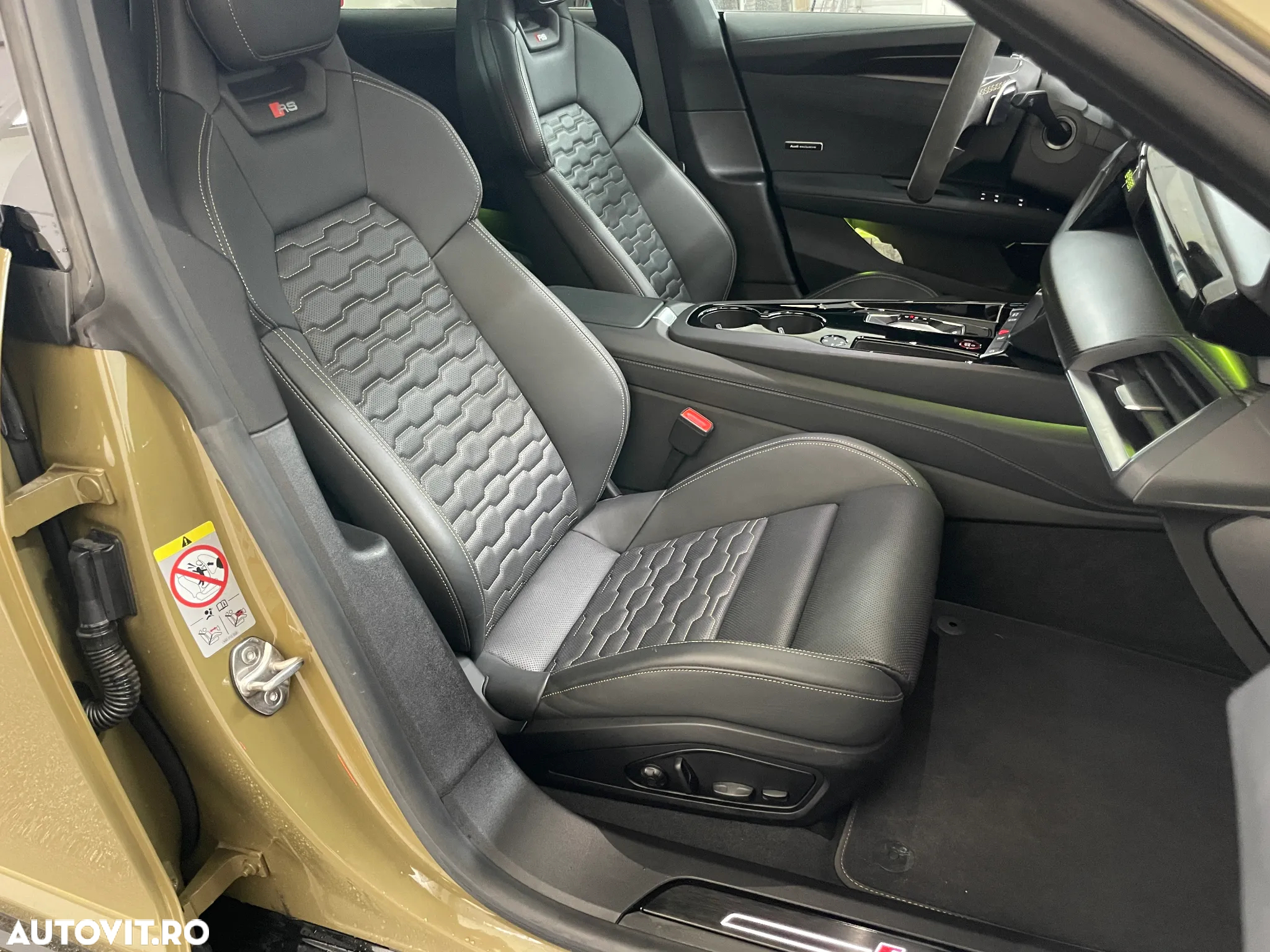 Audi e-tron GT RS quattro - 17