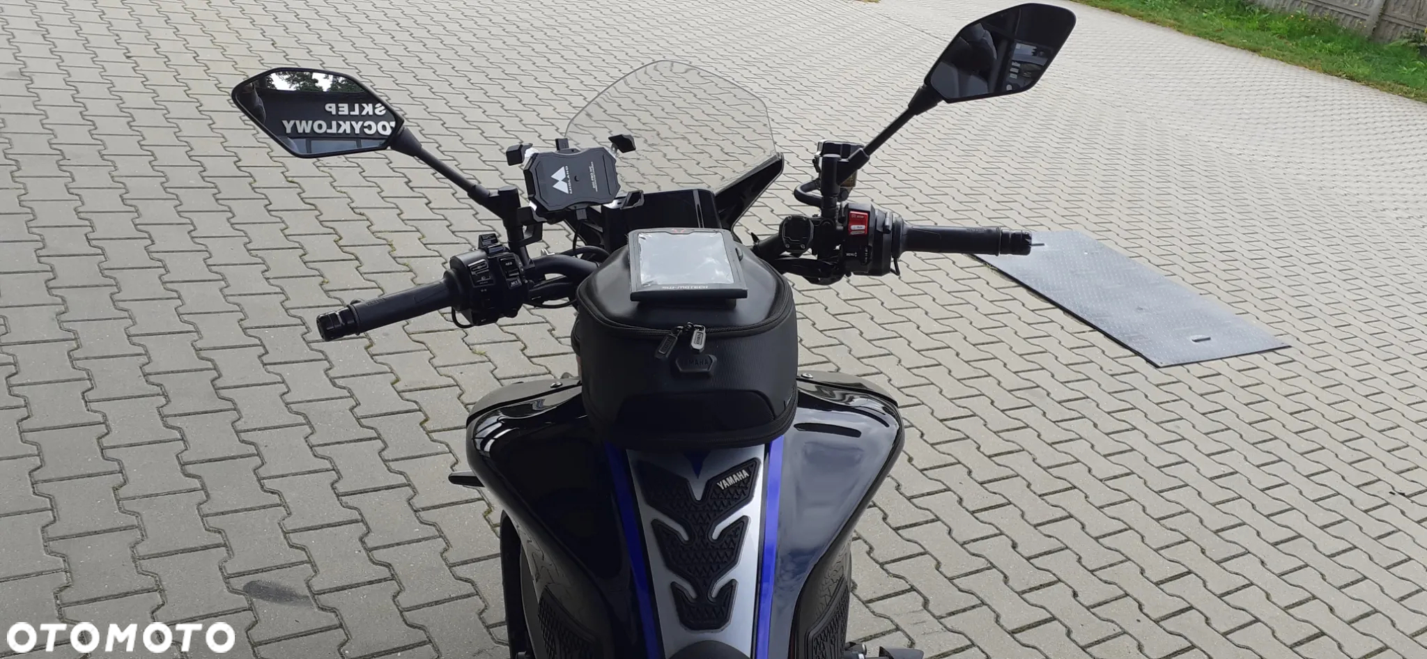 Yamaha MT - 4
