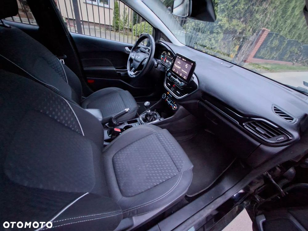 Ford Fiesta 1.0 EcoBoost S&S TITANIUM - 12