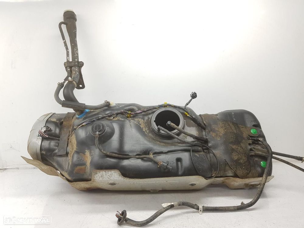 DEPÓSITO DE COMBUSTÍVEL TOYOTA HILUX KUN - 1