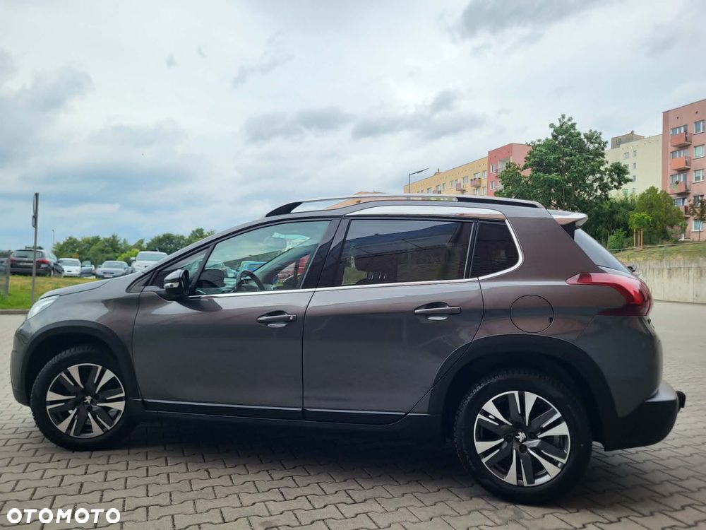 Peugeot 2008 BlueHDi 100 STOP & START Allure - 25