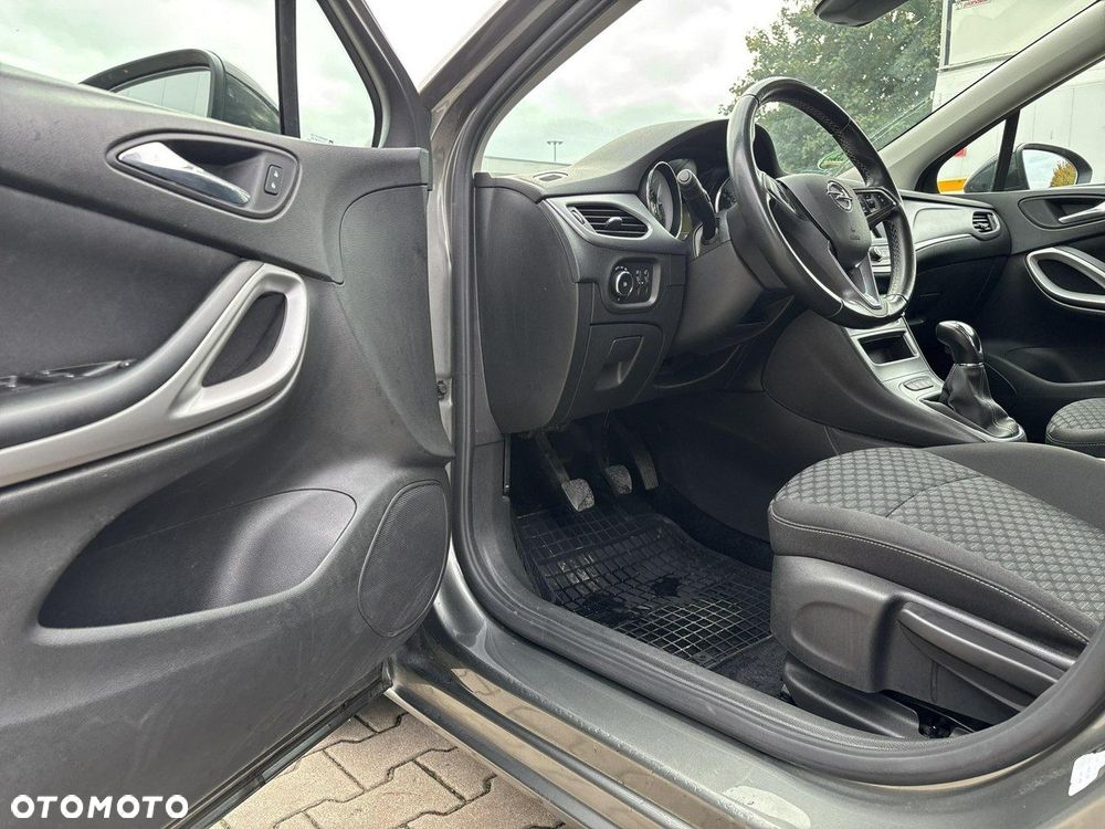 Opel Astra - 10