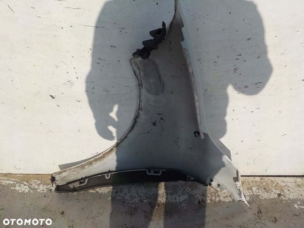549 RENAULT MEGANE III 3 BŁOTNIK PRAWY PRZÓD PRZEDNI - 4