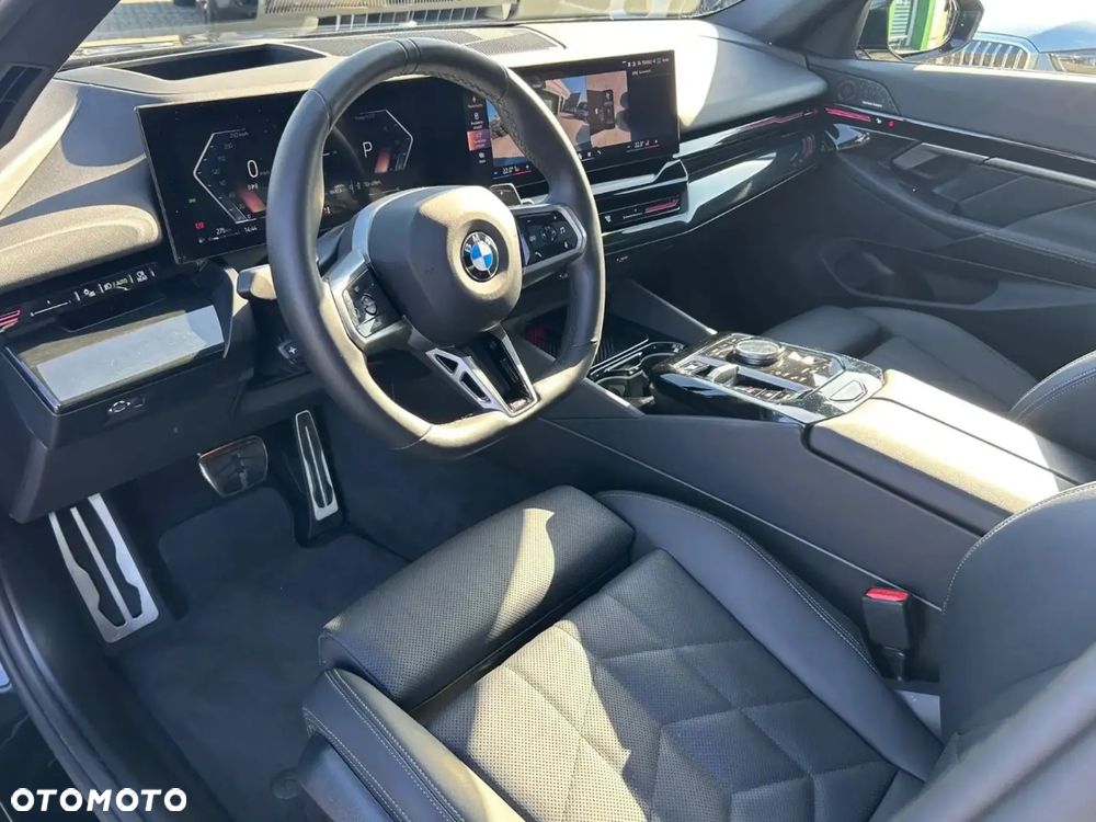 BMW Seria 5 520d xDrive mHEV M Sport - 7
