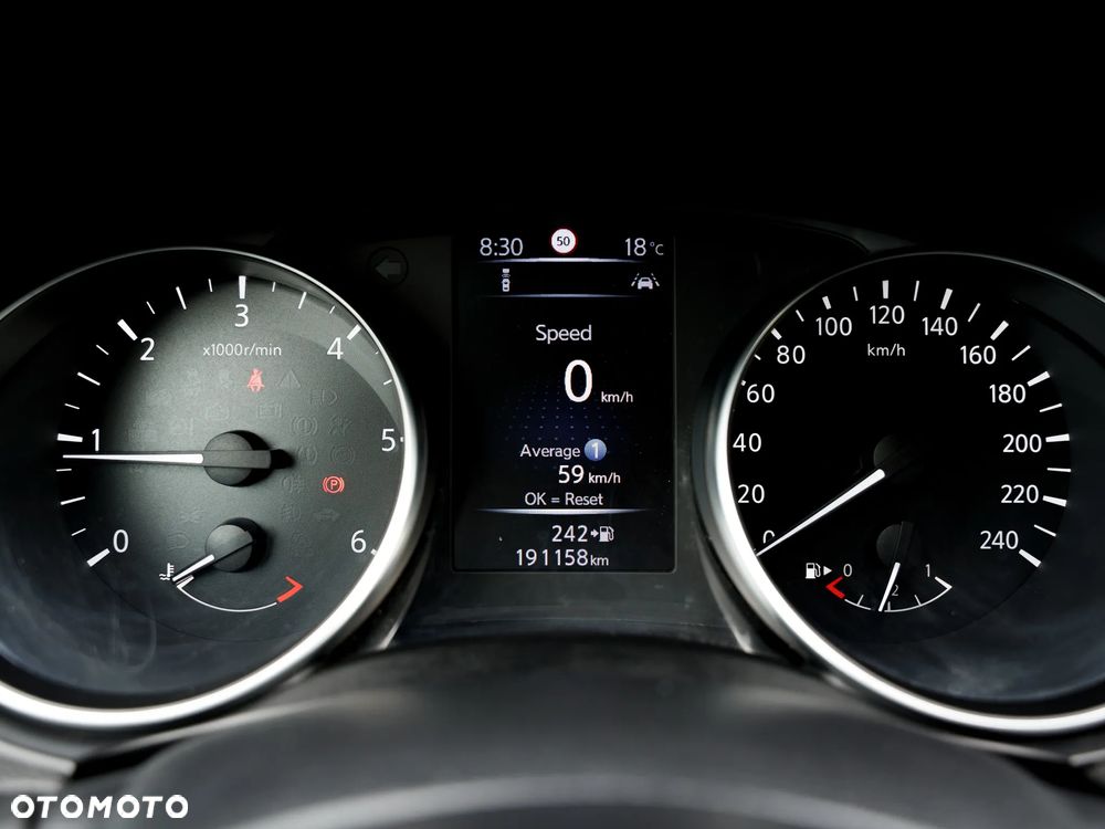 Nissan Qashqai 1.6 DCi N-Tec - 30