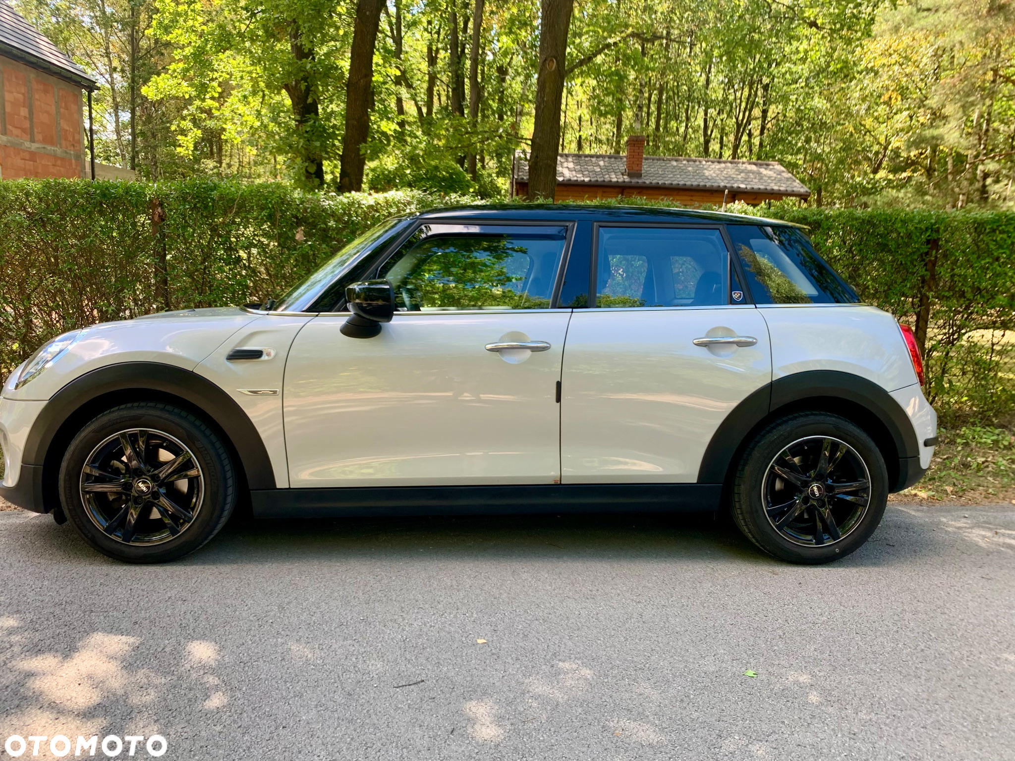 MINI Cooper Standard - 3